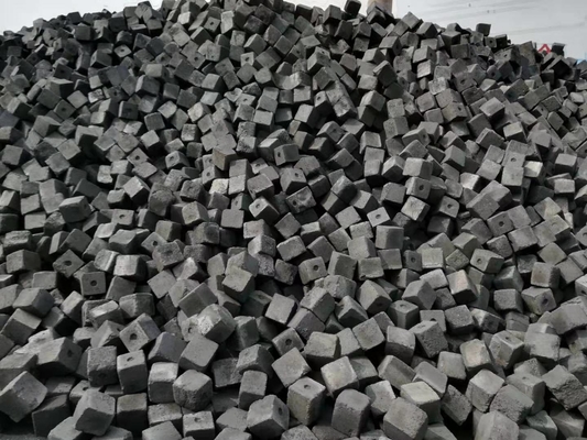 Grote van de Cokes Minerale Vervangende producten van de Blok Kubieke Gieterij As 12,5%